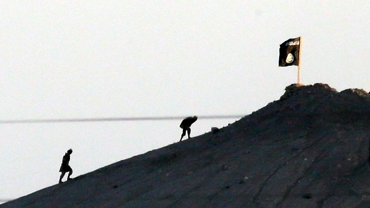 Der Islamische Staat hisst in Kobane schon seine Flagge.