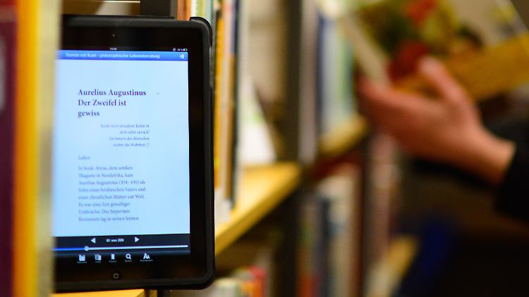 E-Books können und sollten günstiger als gedruckte Bücher sein, erklärte Amazon in einer Stellungnahme.