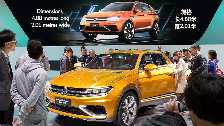 Volkswagen CrossBlue Coupe auf der Auto Shanghai: China ist für den Konzern und vor allem für die Kernmarke der wichtigste Absatzmarkt der Welt.