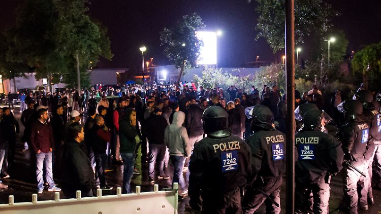 Am Anfang der Auseinandersetzung zwischen Jesiden und Muslimen stand offenbar ein banaler Streit zwischen zwei jungen Männern.