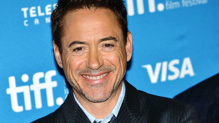 Sollte Robert Downey Jr. dieses Mal nicht zu Unrecht vorgeprescht sein, kommt ein neuer Sherlock-Holmes-Film in die Kinos.