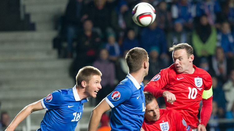 Wayne Rooney und seine Three Lions konnten nicht glänzen.
