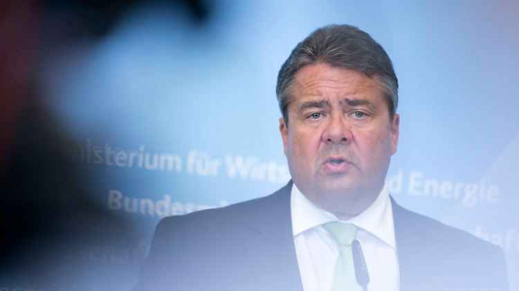 "Geopolitische Krisen haben auch in Deutschland die Verunsicherung erhöht", sagt Bundeswirtschaftsminister Gabriel.