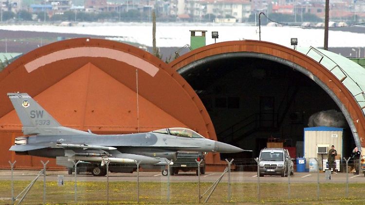 Ein F16-Kampfjet auf der Luftwaffenbasis Incirlik.