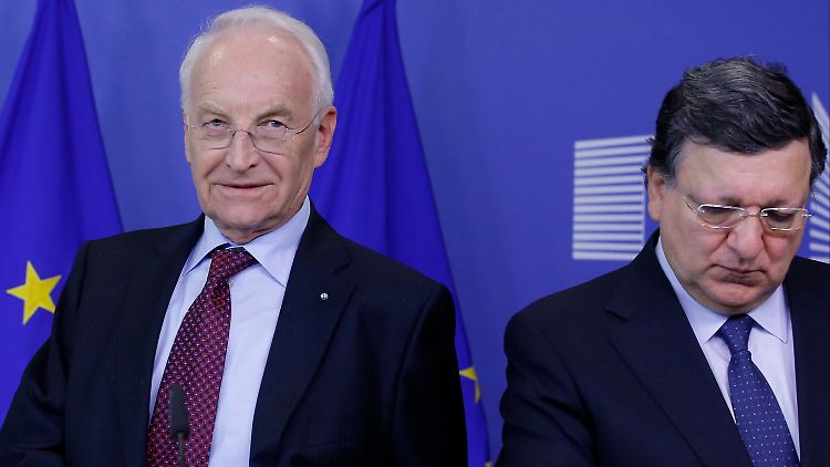 Edmund Stoiber will Jean-Claude Juncker auch nach dem Rücktritt mit Rat und Tat zur Seite stehen.