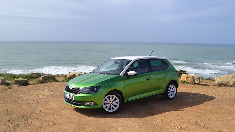 Neben den vielen neuen Features kann der Fabia auch optisch mit zwei Farben und entsprechenden Felgen aufgewertet werden.