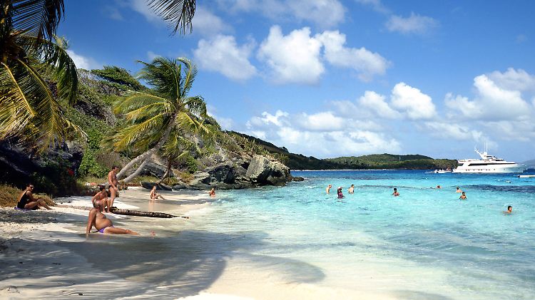 Karibik-Paradiese wie St. Kitts & Nevis verkaufen ihre Pässe an reiche Investoren. Eine Einkommensteuer gibt es nicht.