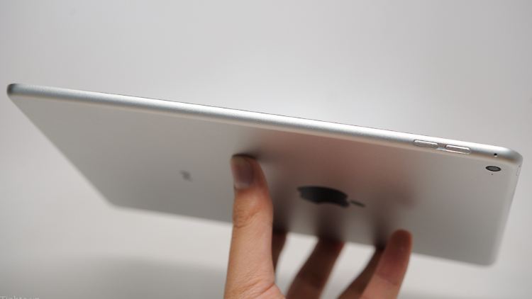Das iPad Air 2 könnte exakt so wie dieser von Tinhte.vn gezeigte Dummy aussehen.