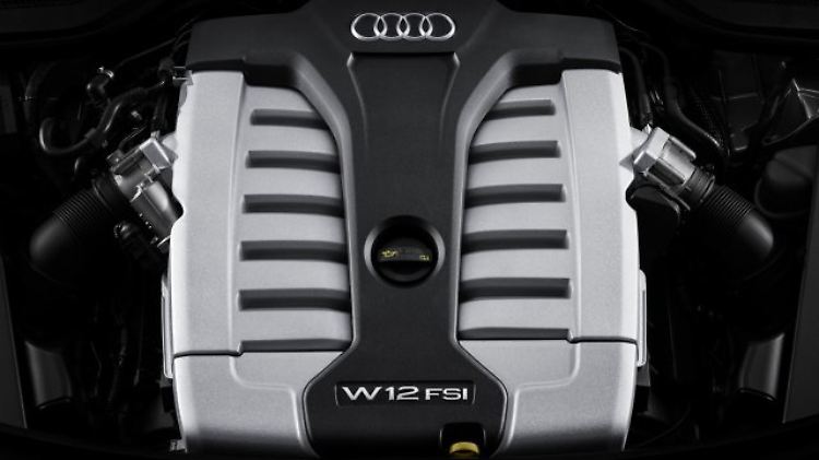 Die inzwischen zur Tradition gewordenen W12-Triebwerke befeuern in Deutschland derzeit drei VW-Modellreihen, darunter auch den Audi A8.
