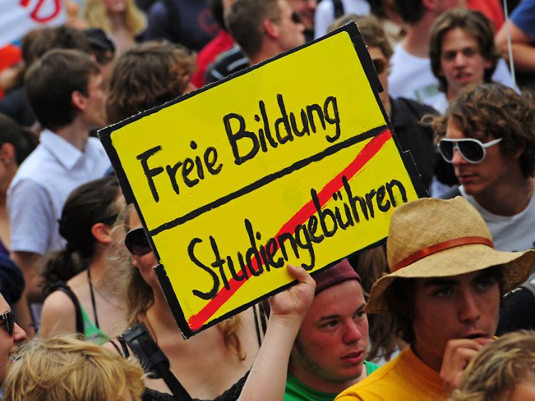Für die Abschaffung der Studiengebühren mussten deutsche Studierende lange kämpfen.
