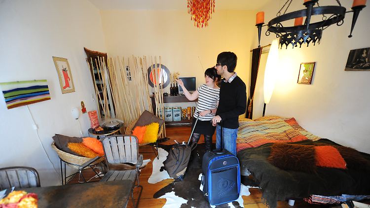 Airbnb vermittelt private Zimmer. Aber auch viele gewerbliche Anbieter tummeln sich auf dem Portal. 
