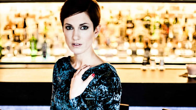Im Februar lief die letzte GZSZ-Folge mit Isabell Horn als Pia Koch. Jetzt kehrt die Schauspielerin zur RTL-Soap zurück.