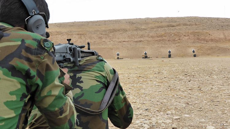Peschmerga-Kämpfer werden von der Bundeswehr ausgebildet: Die Türkei will sie nach Syrien bringen.