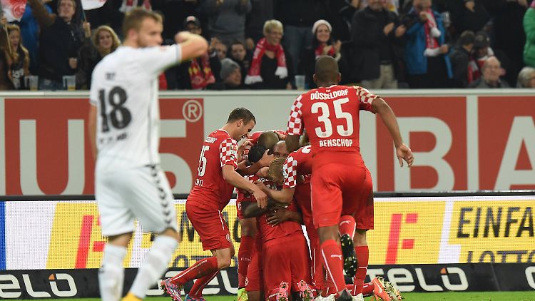 Der Österreicher Michael Liendl versüßte allen Fortuna-Fans mit seinem Siegtor den Abend gegen St. Pauli.