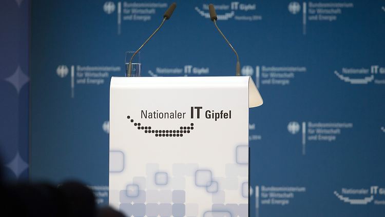 Der Nationale IT-Gipfel ist eine Plattform für die Zusammenarbeit von Politik, Wirtschaft und Wissenschaft zur Stärkung des IT-Standortes Deutschland.