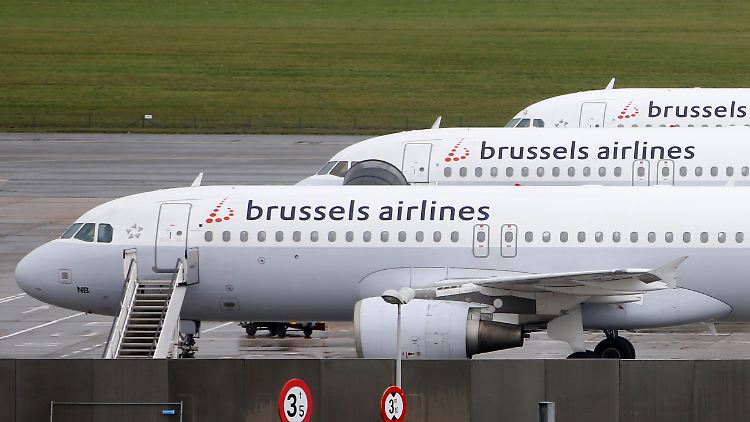 Laut Brussels Airlines ging der Co-Pilot davon aus, dass die Flugkontrolle mit einer anderen Maschine Kontakt aufnehmen wollte.