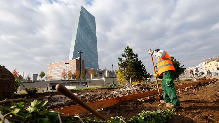 Nach Bekanntgabe der Stresstestergebnisse wartet auf einige Banker in Europa Arbeit.