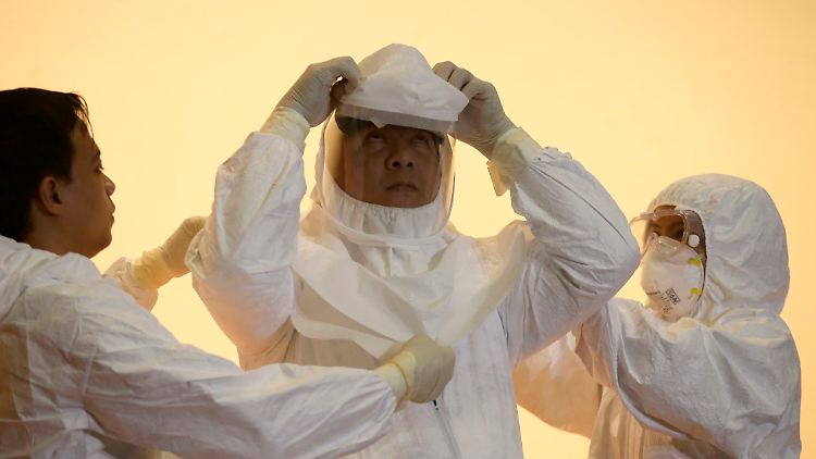 Der hoch ansteckenden Ebola-Epidemie sind bereits Tausende zum Opfer gefallen.