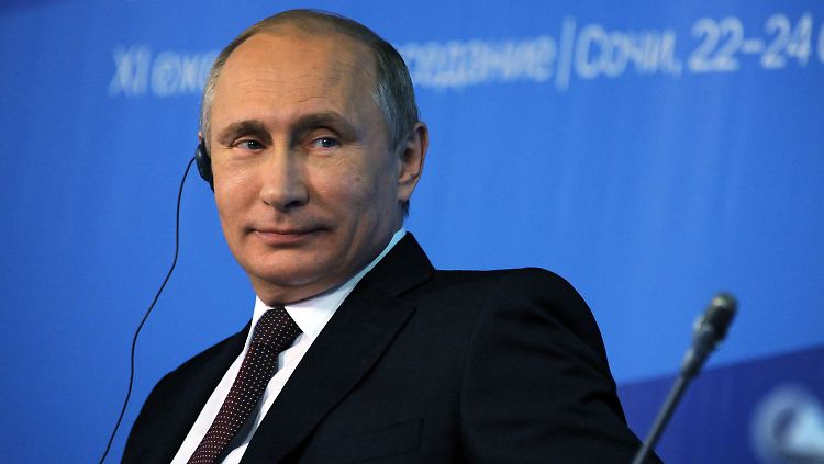 Putin zieht die Karte des Kalten Krieges.