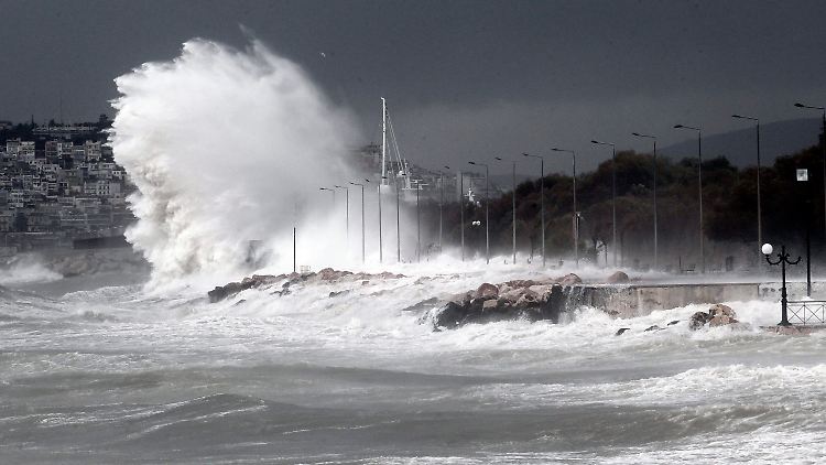 Der Sturm hatte sich bereits am Freitag angekündigt.
