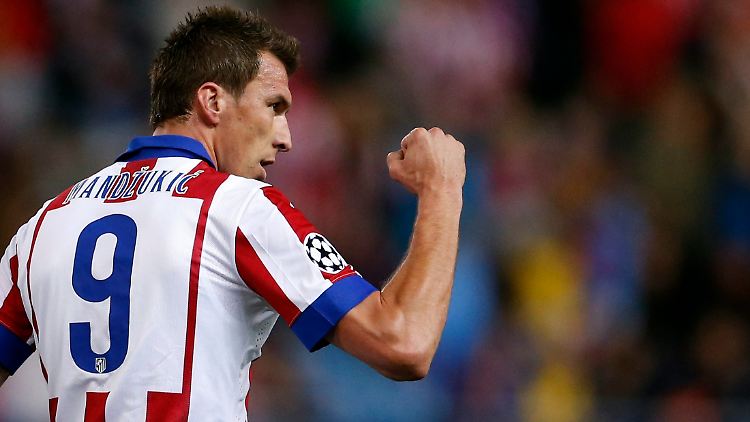Wie sein alter Trainer Guardiola ihn ausbootete, das hat Mario Mandzukic nicht gefallen.