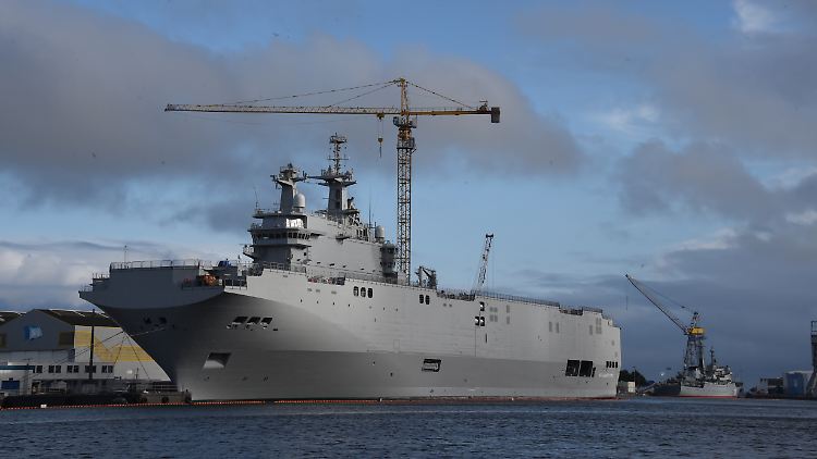 Ein Hubschrauberträger der Mistral-Klasse.