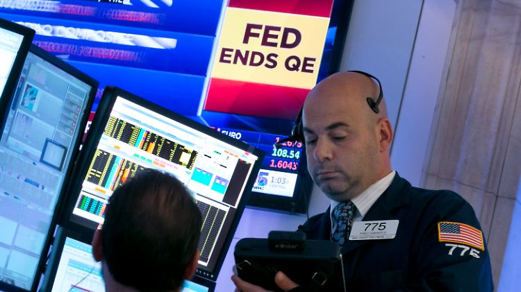Das Kriseninstrument kommt zurück in den Koffer: Die Ausstiegspläne der Fed dürften die Wall Street noch lange beschäftigen.
