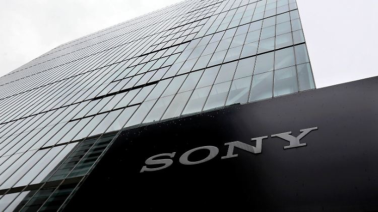 Sony kappte nun das zweite Mal in diesem Jahr die Prognose für den Smartphone-Absatz.