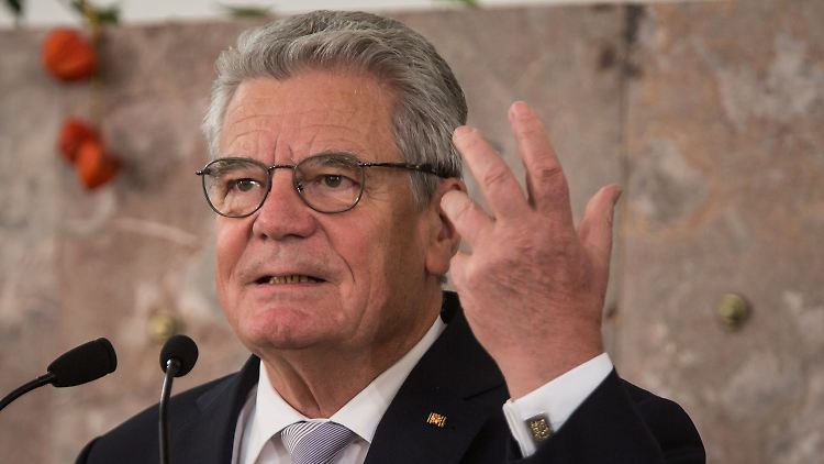 Joachim Gauck hat Probleme, Vertrauen zur Linkspartei zu entwickeln.