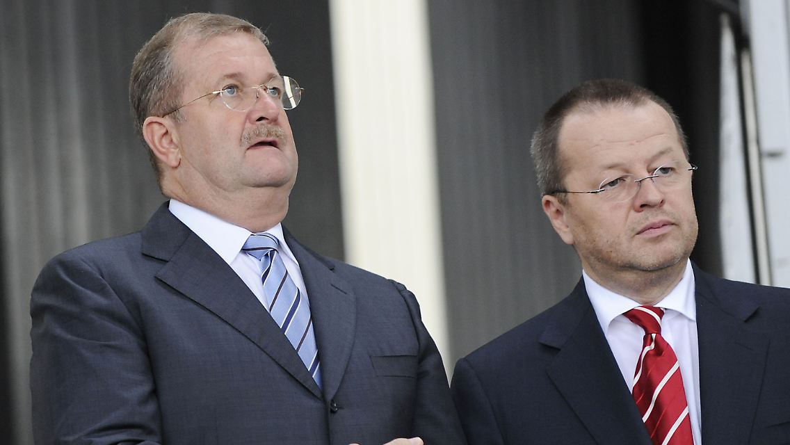 Wendelin Wiedeking und Holger Härter bei ihrer Verabschiedung am 23. Juli 2009.