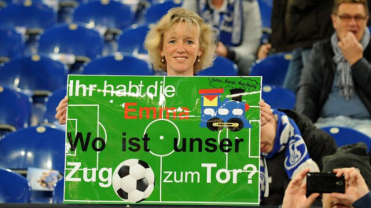 Dieser Schalke-Fan macht sich weniger Sorgen um den Zug nach Freiburg als um die Offensivkraft von S04.