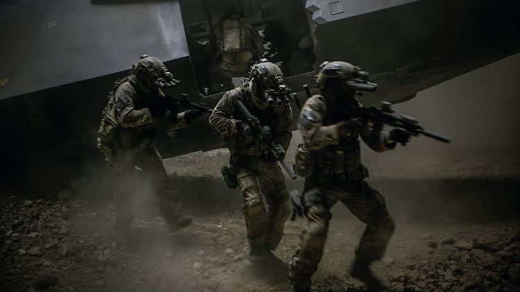 Szene aus dem Spielfilm "Zero Dark Thirty", der eine Version der Nacht von bin Ladens Tod zeigt.