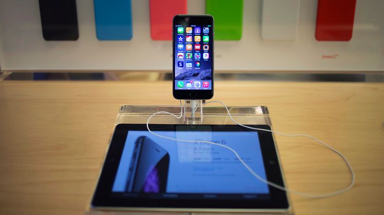 "WireLurker", zu Deutsch in etwa "Kabel-Lauscher", wandert per USB-Kabel von stationären auf mobile Geräte. 