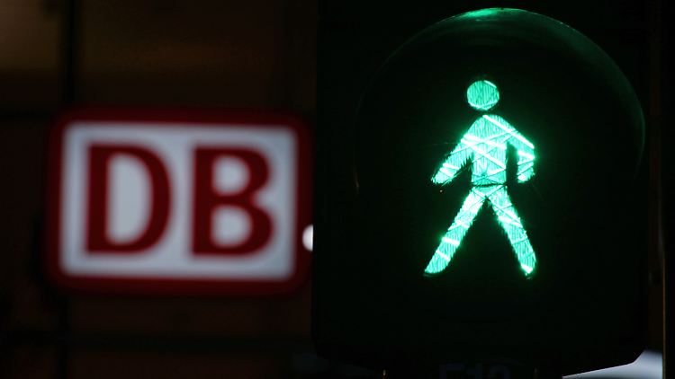 Am Montag soll der Zugverkehr wieder normal rollen. 