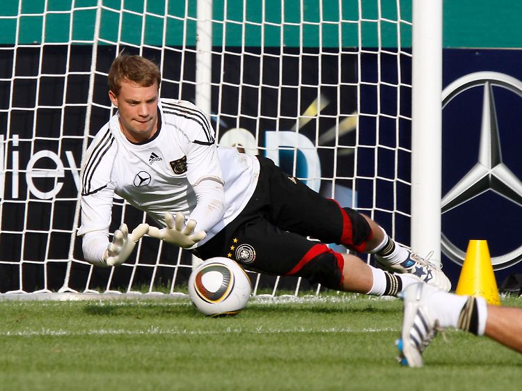 Manuel Neuer muss sich um seinen Stammplatz keine Sorgen machen.