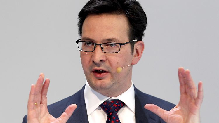Bernhard Günter, Finanzvorstand bei RWE, sagt: "Die Bedeutung von Deutschland wird abnehmen."