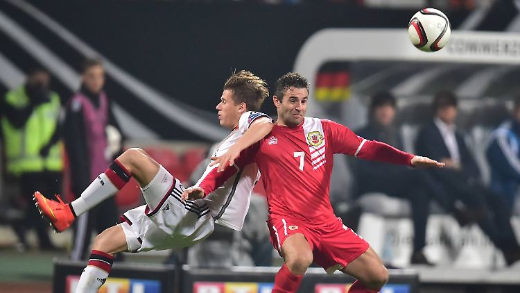 Gerumpel statt Rausch: Die Zuschauer waren vom Auftritt der DFB-Elf in Nürnberg enttäuscht. 