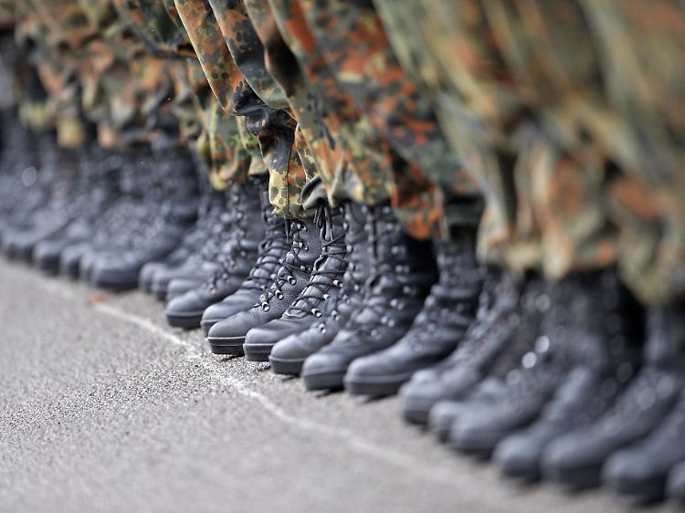 Deutschland beteiligt sich mit 4000 Soldaten an der Nato Response Force.