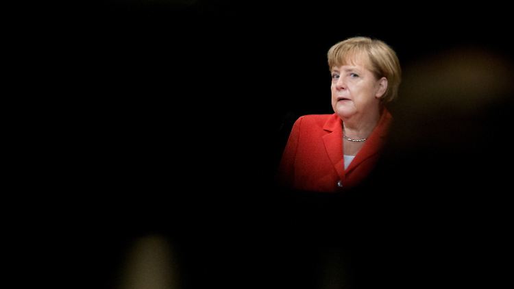 Angela Merkel hat ihre Putin-Strategie geändert.