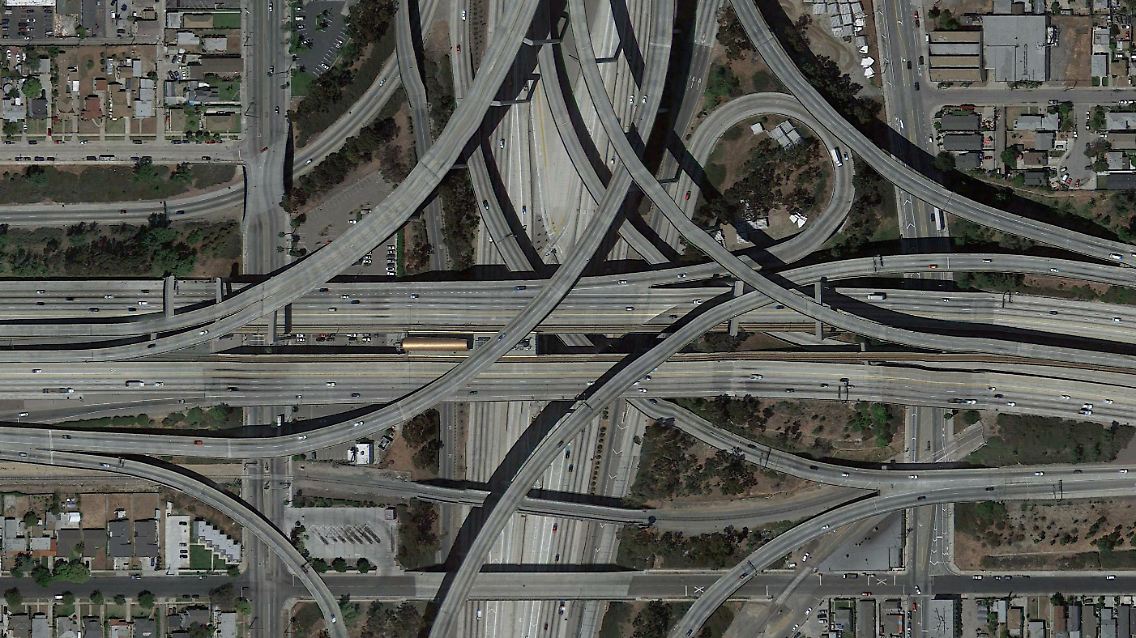 Traffic%20intersection_Los%20Angeles.jpg