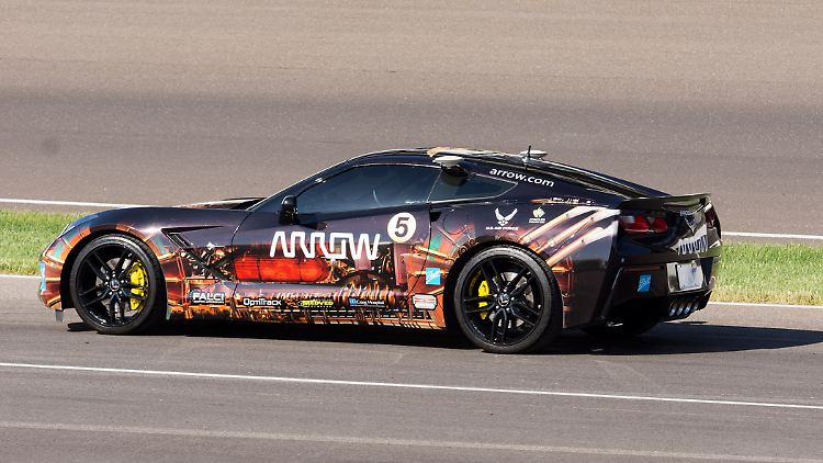 Die Steuerung der Arrow Corvette ist reine Kopfsache.