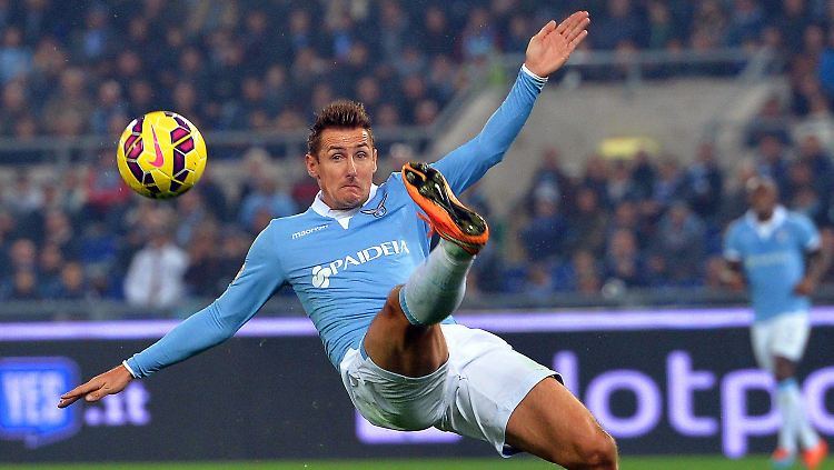 "Kloses Leistung ist enttäuschend", schreibt der "Corriere dello Sport".