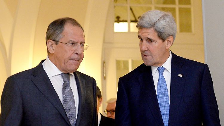 Der russische Außenminister Sergej Lawrow und sein US-Kollege John Kerry verfolgen in dem Streit ähnliche Interessen.