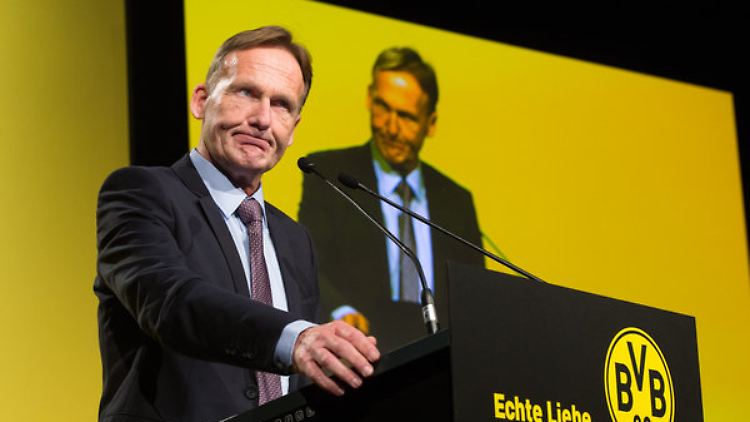 Weihnachten kann man zum Thema Abstieg nach mal fragen: Bis dahin fordert BVB-Geschäftsführer Watzke aber eigentlich die Wende.