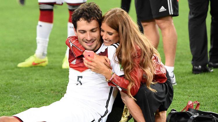 Wurden verschont vom Trennungs-Virus nach der WM in Brasilien: Cathy und Mats. 