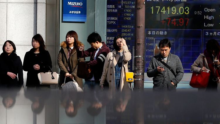In Tokio drückt die leichte Dollar-Schwäche gegenüber dem Yen die Kurse.