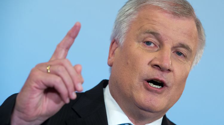 Moment mal - als Öko-Bremser will CSU-Chef Seehofer nicht dastehen.