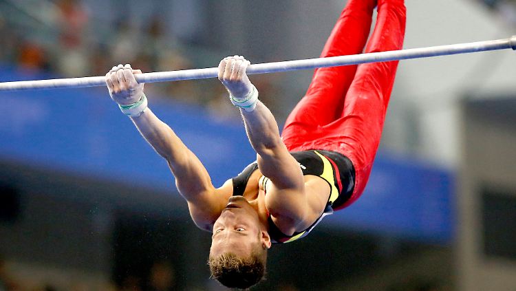 Höchste Schwierigkeitsstufe: Andreas Bretschneider am Reck.