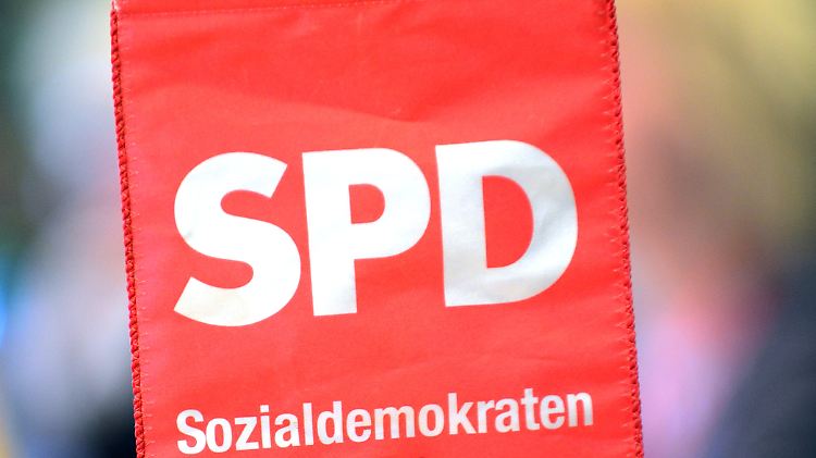 Beim Landesparteitag auf einem Delegiertentisch.