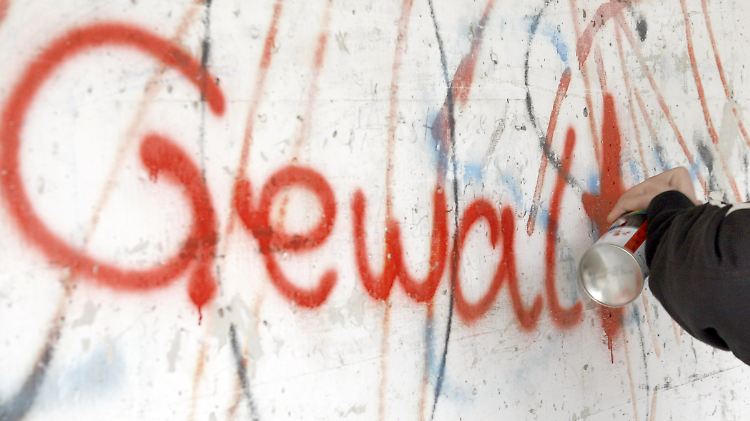 gewalt.jpg